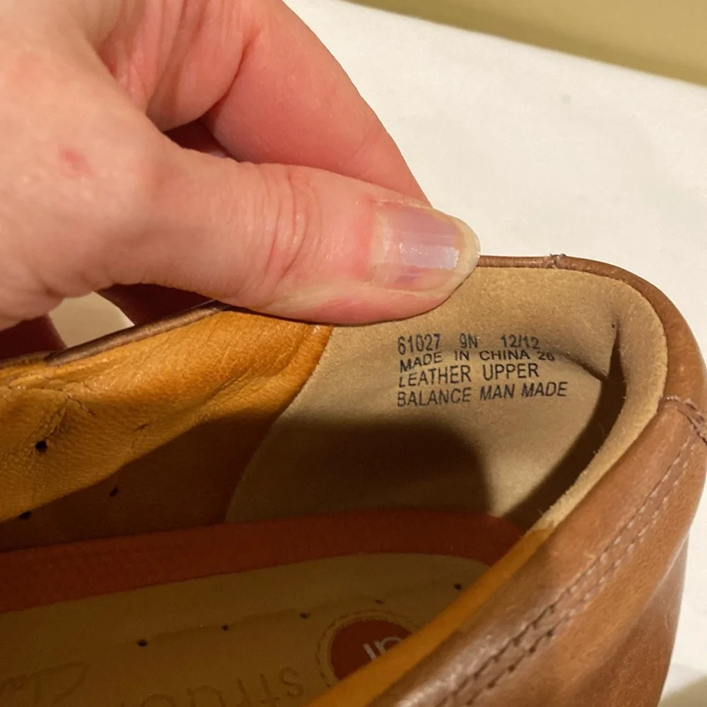Clarks Structured Brown Leather Loafers Size 9N